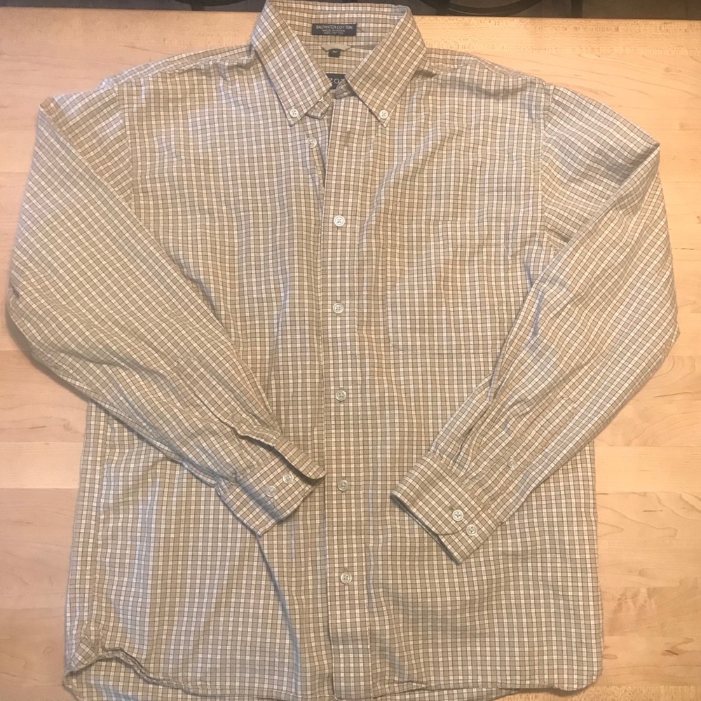 3/$20 🍀 IZOD Mens ButtonDown Shirt